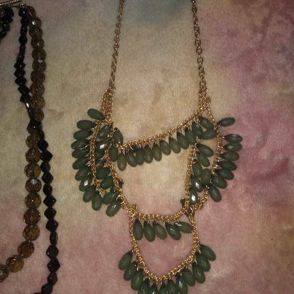 💕5 for 25$ 5 Piece Jewelry Necklace Beaded Bundle - Picture 6 of 13